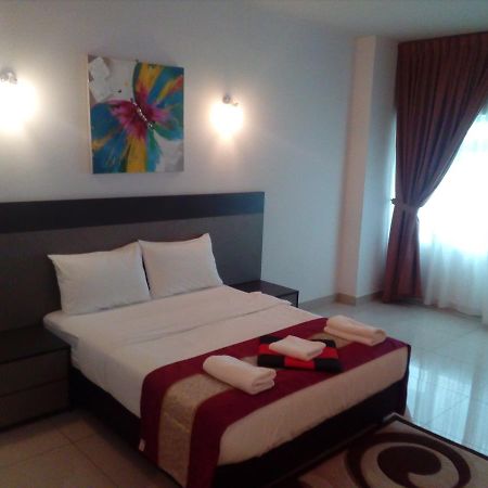 Aster Hotel Bukit Jalil กัวลาลัมเปอร์ ภายนอก รูปภาพ
