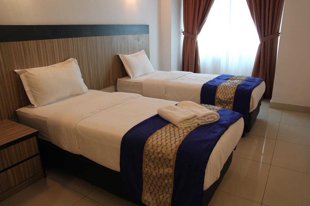 Aster Hotel Bukit Jalil กัวลาลัมเปอร์ ภายนอก รูปภาพ